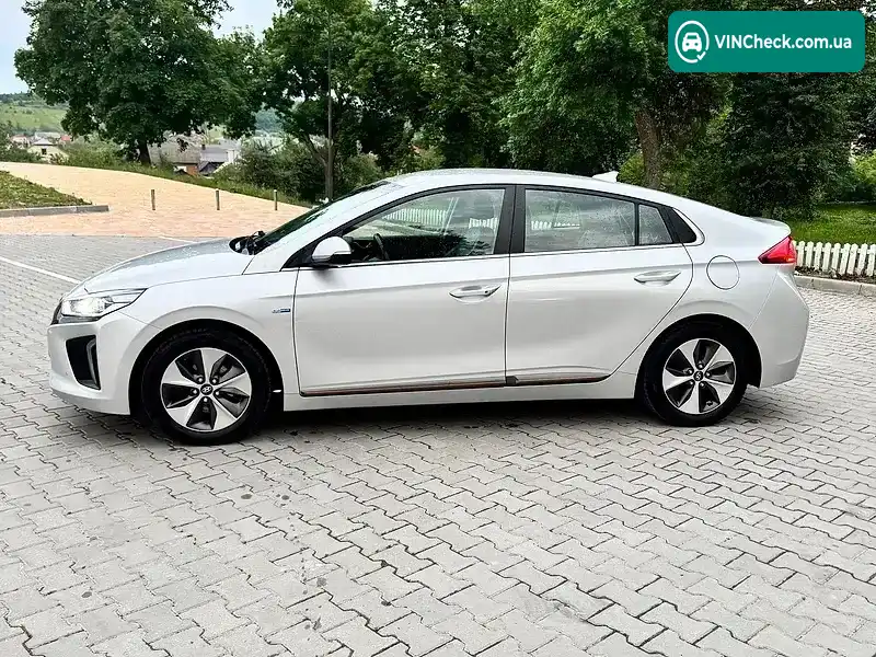 Hyundai Ioniq 2019, фото з оголошення 2 з 14, VIN KMHC851HFKU049455
