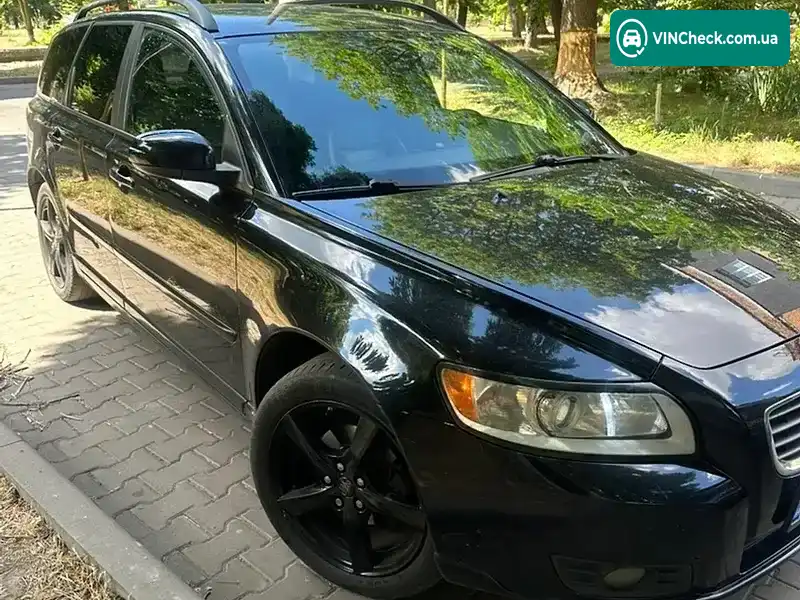 Volvo V50 2008, фото з оголошення 2 з 11, VIN YV1MW765292470239