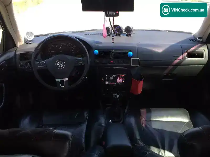 Volkswagen Golf 1998, фото з оголошення 1 з 14, VIN WVWZZZ1JZWW045223