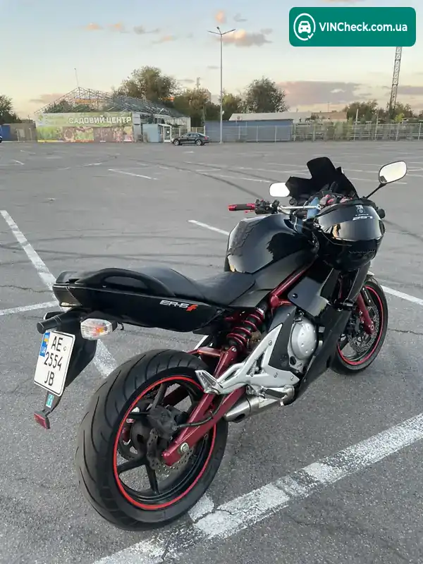 Kawasaki Ninja 250R 2006, фото з оголошення 1 з 19, VIN JKAEXEA156A011739