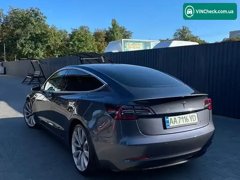 Tesla Model 3 2018, фото з оголошення 2 з 20, VIN 5YJ3E1EB2JF081004