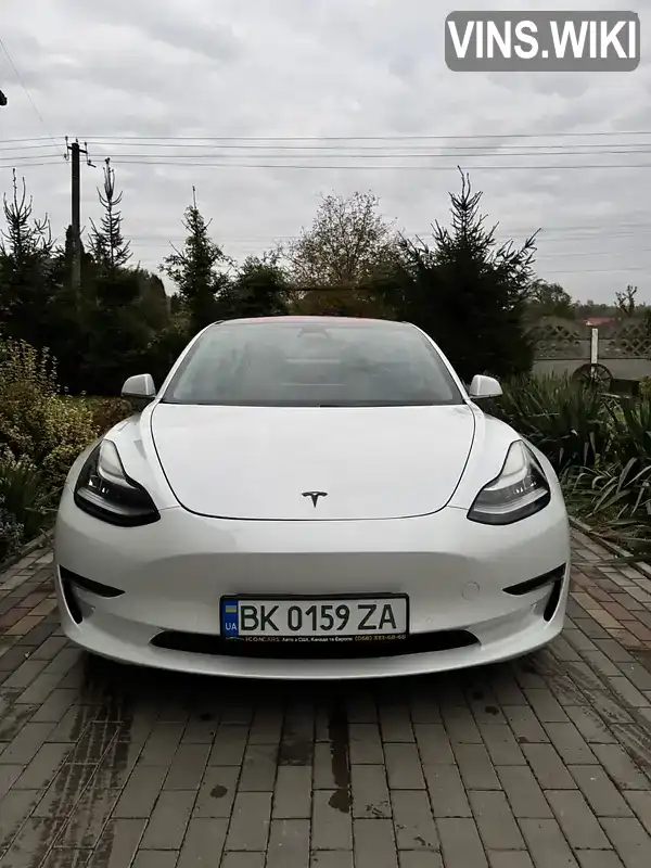 Tesla Model 3 2018, фото з оголошення 2 з 21, VIN 5YJ3E1EA1JF025207