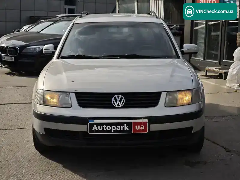 Volkswagen Passat 2000, фото з оголошення 2 з 20, VIN WVWZZZ3BZYE510552