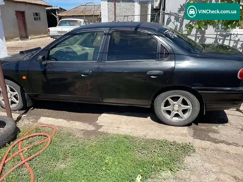 Ford Mondeo 1996, фото з оголошення 2 з 10, VIN WF0FXXGBBFTC96186