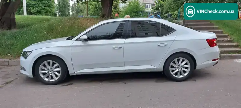 Skoda Superb 2015, фото з оголошення 2 з 16, VIN TMBAH7NP9G7027761