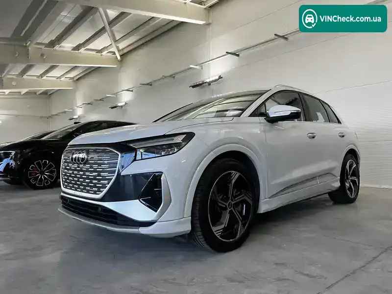 Audi Q4 e-tron 2022, фото з оголошення 1 з 9, VIN LFVVB9G37N5131997