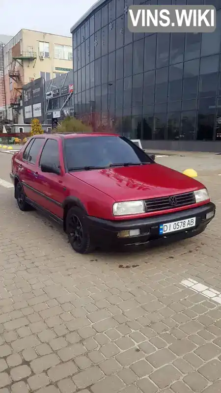 Volkswagen Vento 1994, фото з оголошення 1 з 21, VIN WVWZZZ1HZRW663680