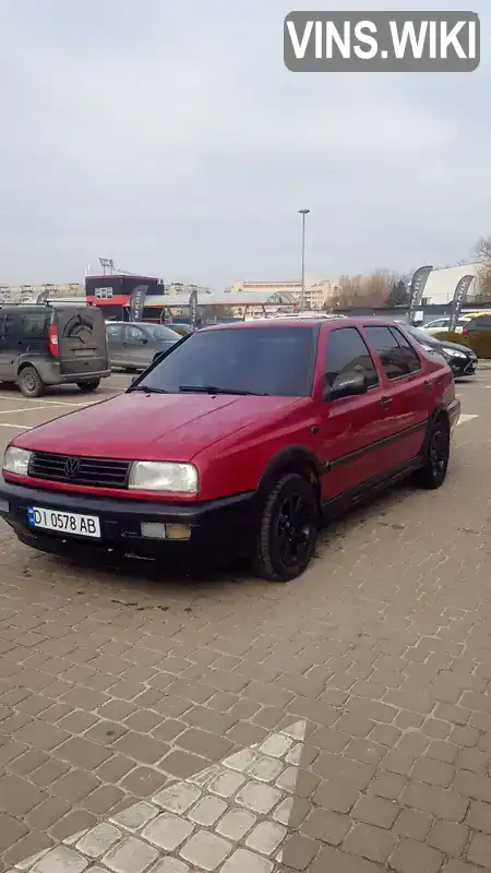 Volkswagen Vento 1994, фото з оголошення 2 з 21, VIN WVWZZZ1HZRW663680