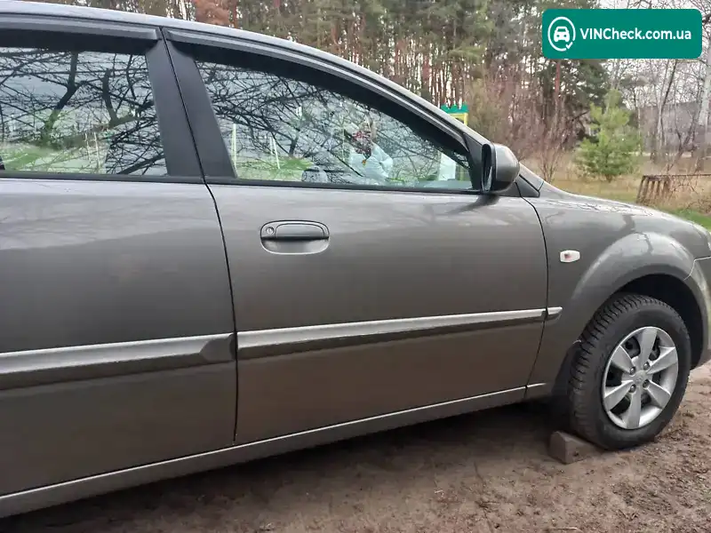 Kia Rio 2011, фото з оголошення 1 з 7, VIN KNADG411AC6872022