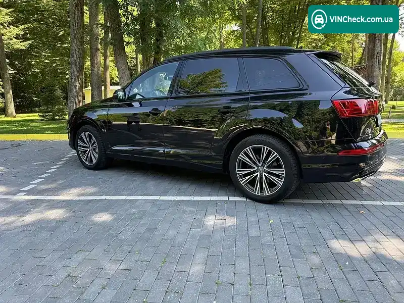 Audi Q7 2018, фото з оголошення 2 з 20, VIN WAUZZZ4M4KD001188