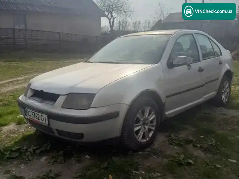 Volkswagen Bora 1999, фото з оголошення 1 з 9, VIN WVWZZZ1JZXW589700