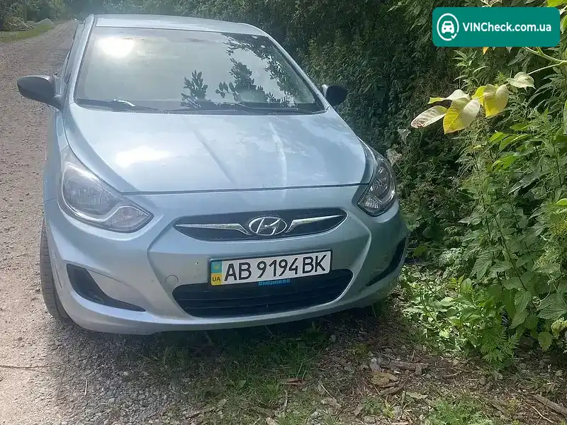 Hyundai Accent 2011, фото з оголошення 2 з 12, VIN Z94CT41CABR086762