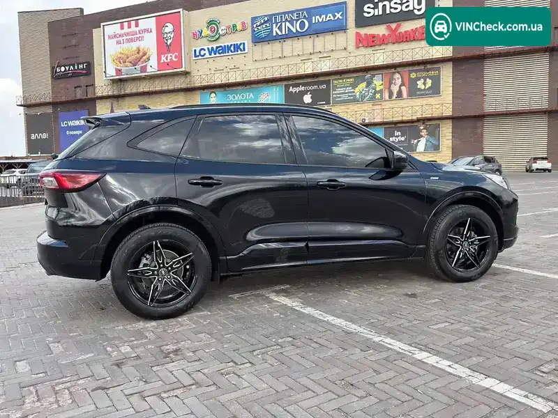 Ford Escape 2023, фото з оголошення 2 з 19, VIN 1FMCU9MN1PUA51324