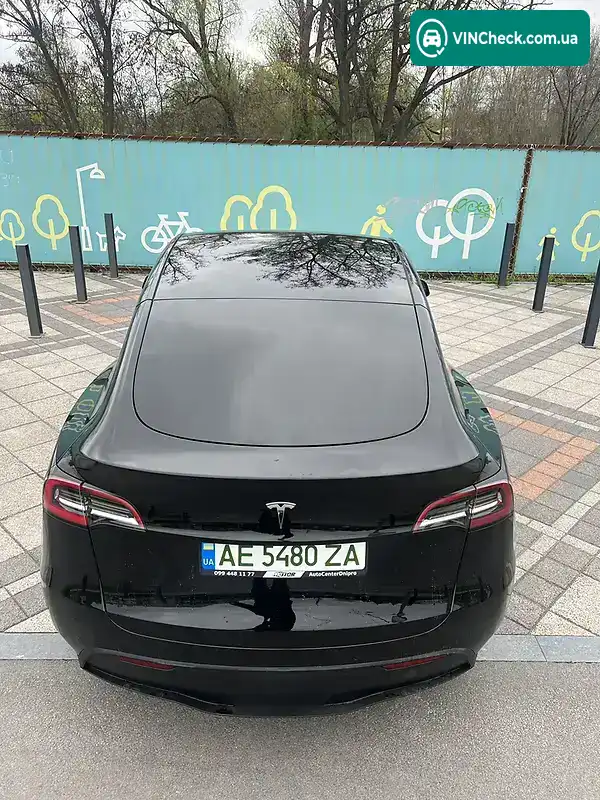 Tesla Model Y 2021, фото з оголошення 1 з 15, VIN 5YJYGDED1MF173986