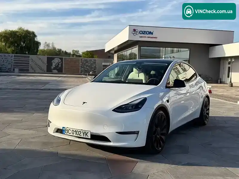 Tesla Model Y 2022, фото з оголошення 1 з 15, VIN 7SAYGDEF8NF416361