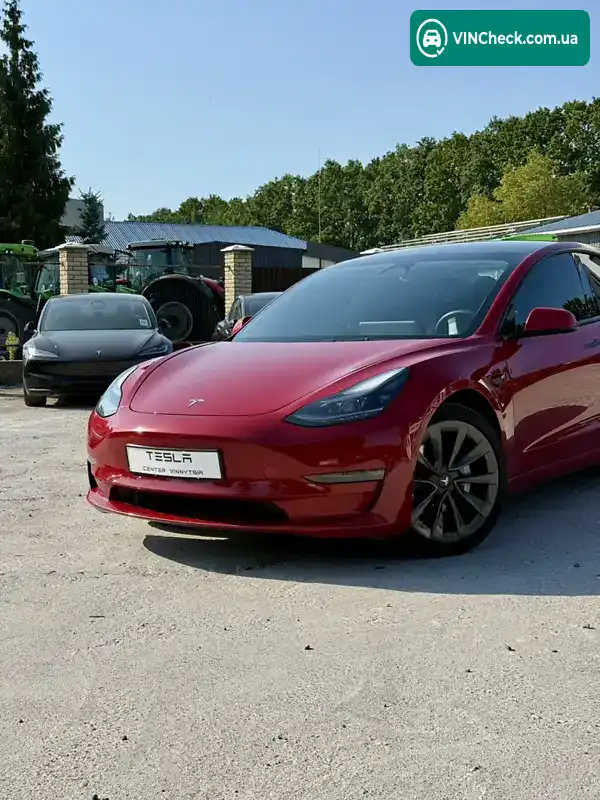 Tesla Model 3 2021, фото з оголошення 2 з 20, VIN 5YJ3E1EB7NF143910