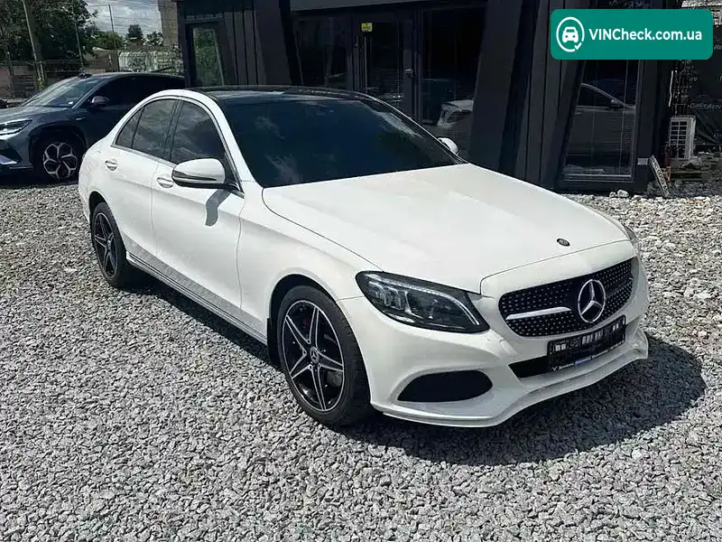 Mercedes-Benz C-Class 2016, фото з оголошення 2 з 20, VIN 55SWF4KB1GU150529