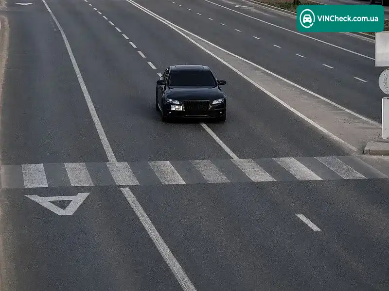 Audi A4 2011, фото з оголошення 2 з 5, VIN WAUHFAFL2CN015998