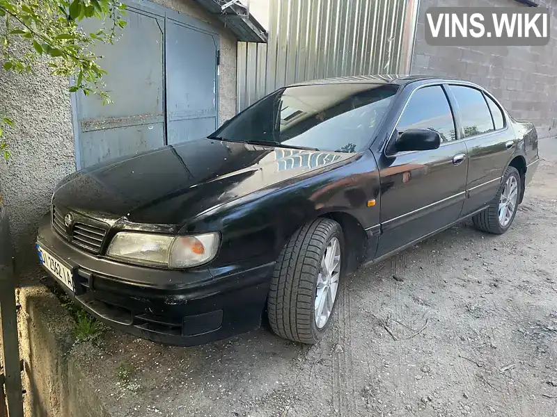 Nissan Maxima 1999, фото з оголошення 2 з 11, VIN JN1CAUA32U0073282