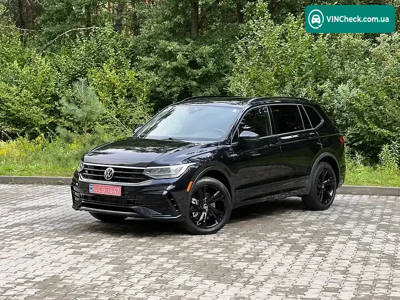 Volkswagen Tiguan 2023, фото з оголошення 2 з 13, VIN 3VVCB7AX3PM070225