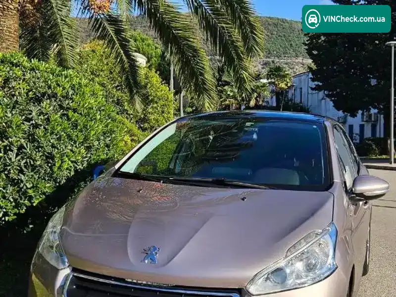 Peugeot 208 2014, фото з оголошення 2 з 14, VIN VF3CC5FS9ET040195