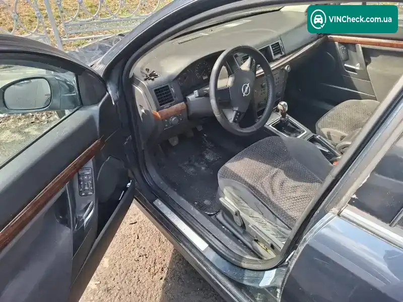 Opel Vectra 2002, фото з оголошення 2 з 11, VIN W0L0ZCF6931055239
