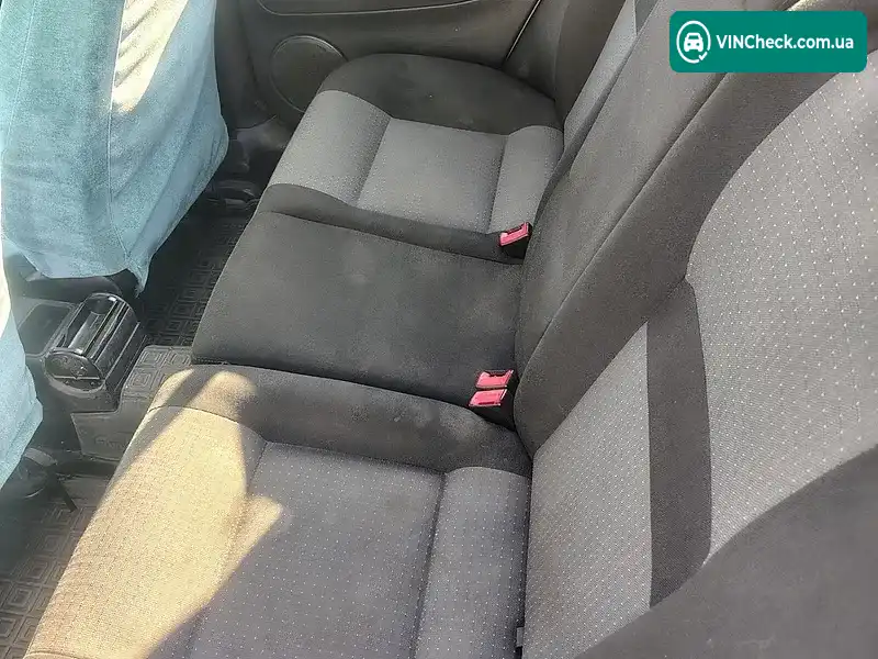 Volkswagen Golf 2004, фото з оголошення 2 з 13, VIN WVWZZZ1JZ4W159071
