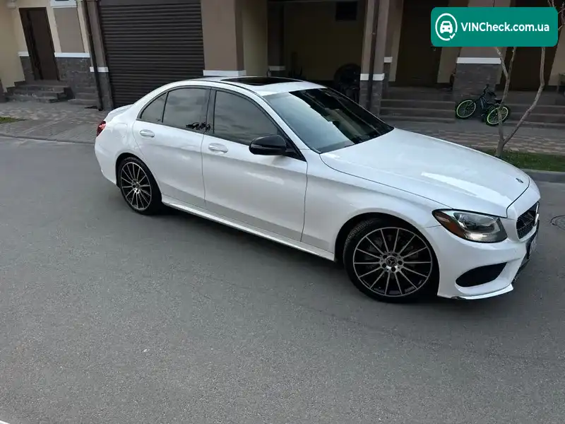 Mercedes-Benz C-Class 2018, фото з оголошення 1 з 20, VIN 55SWF4JB0JU265017
