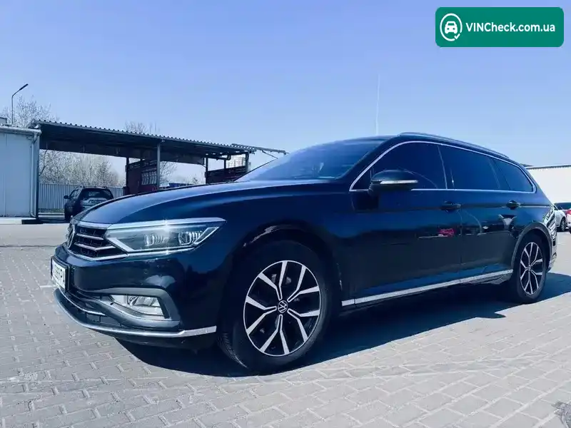 Volkswagen Passat 2021, фото з оголошення 2 з 21, VIN WVWZZZ3CZNE004409