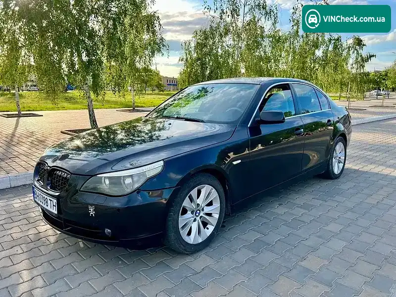 BMW 5 Series 2004, фото з оголошення 1 з 17, VIN WBANC51090B133026