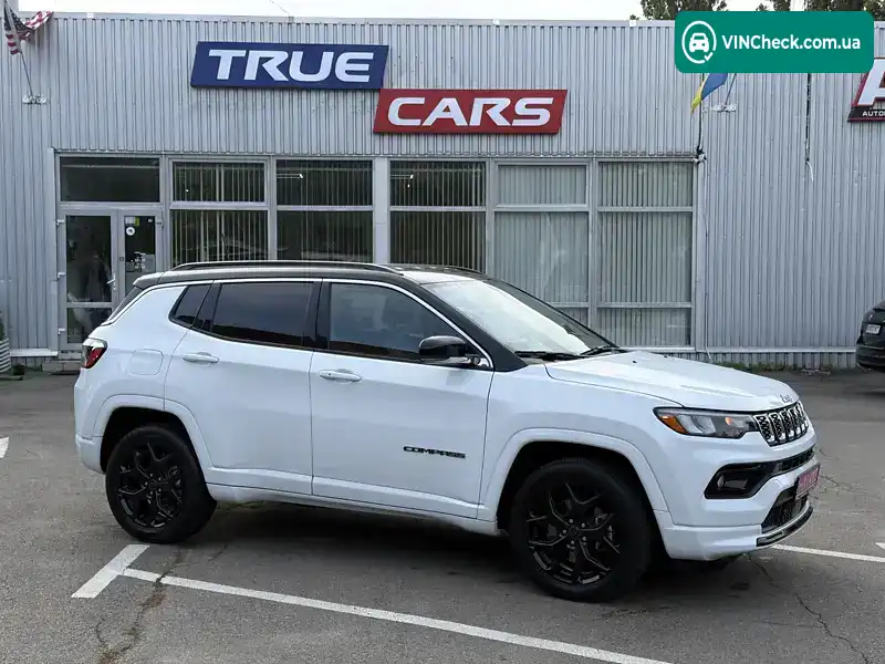 Jeep Compass 2024, фото з оголошення 2 з 20, VIN 3C4NJDCN4ST502033