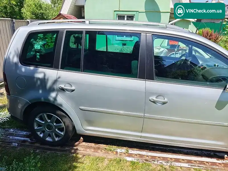 Volkswagen Touran 2007, фото з оголошення 2 з 20, VIN WVGZZZ1TZ7W101941