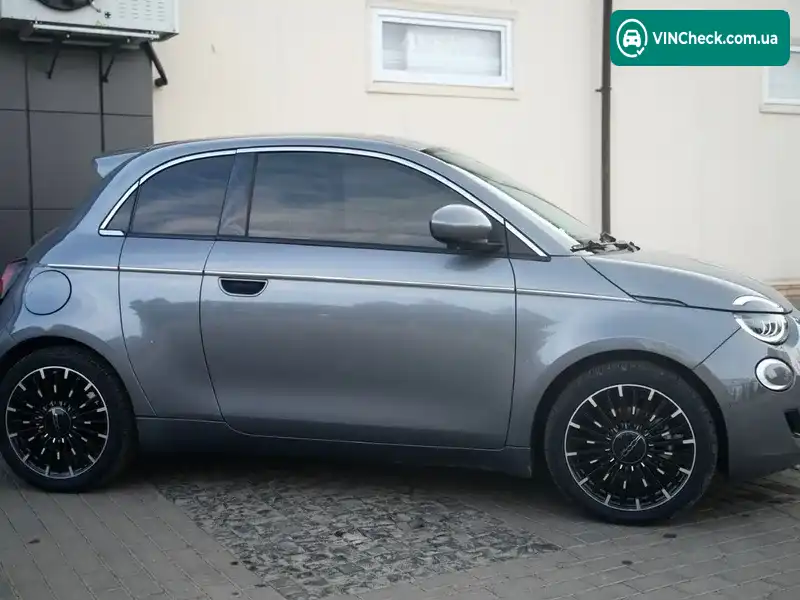 Fiat 500e 2023, фото з оголошення 2 з 20, VIN ZFAEFAR43NX135110