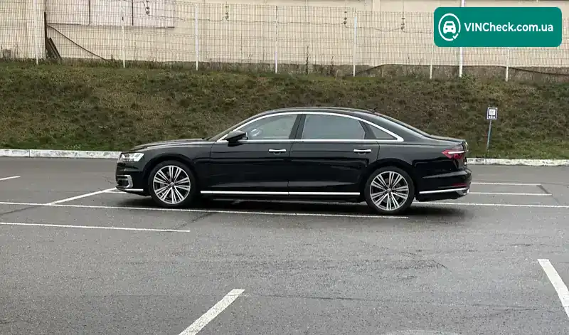 Audi A8 2019, фото з оголошення 1 з 21, VIN WAU8EAF82KN025007