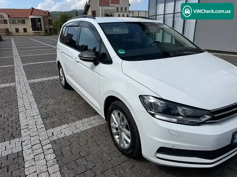 Volkswagen Touran 2018, фото з оголошення 2 з 18, VIN WVGZZZ1TZKW023138