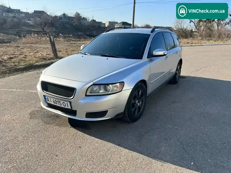 Volvo V50 2007, фото з оголошення 2 з 12, VIN YV1MW755182394735