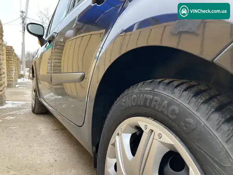 Renault Modus 2005, фото з оголошення 2 з 20, VIN VF1JP0B0A33785533