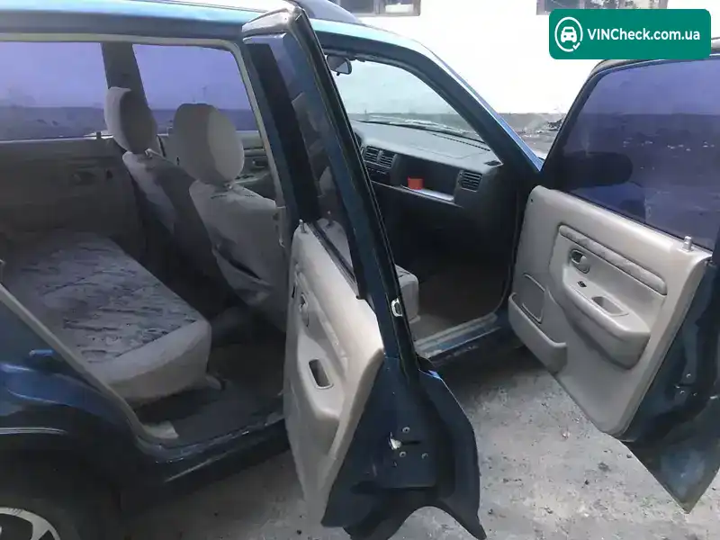 Mazda Demio 1999, фото з оголошення 1 з 17, VIN JMZDW193200123645