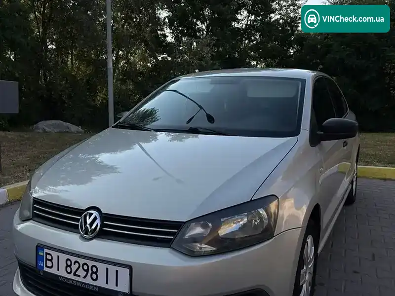 Volkswagen Polo 2013, фото з оголошення 1 з 17, VIN XW8ZZZ61ZDG053118