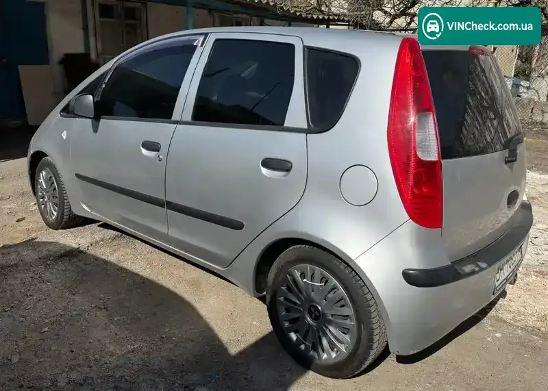 Mitsubishi Colt 2005, фото з оголошення 2 з 10, VIN XMCXNZ34A5F074282