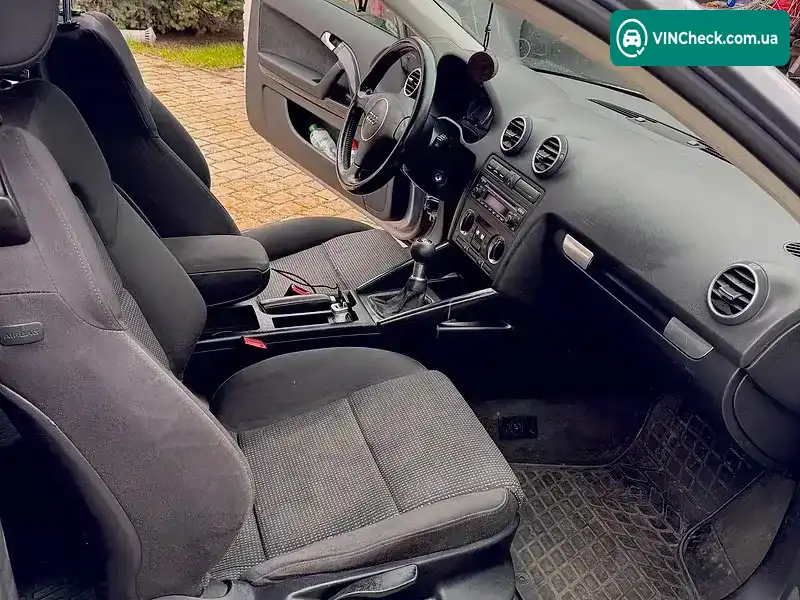 Audi A3 2003, фото з оголошення 2 з 6, VIN WAUZZZ8P04A059179