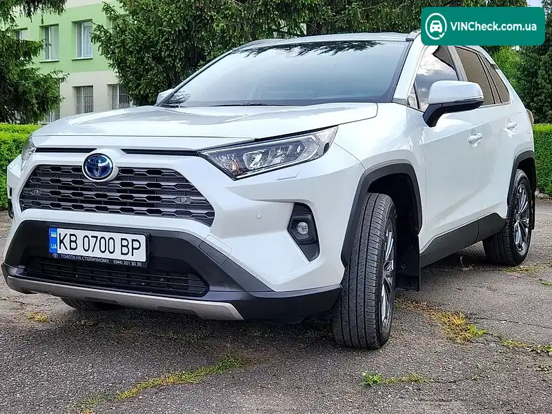 Toyota RAV4 2024, фото з оголошення 1 з 20, VIN JTMR03FV80J061005
