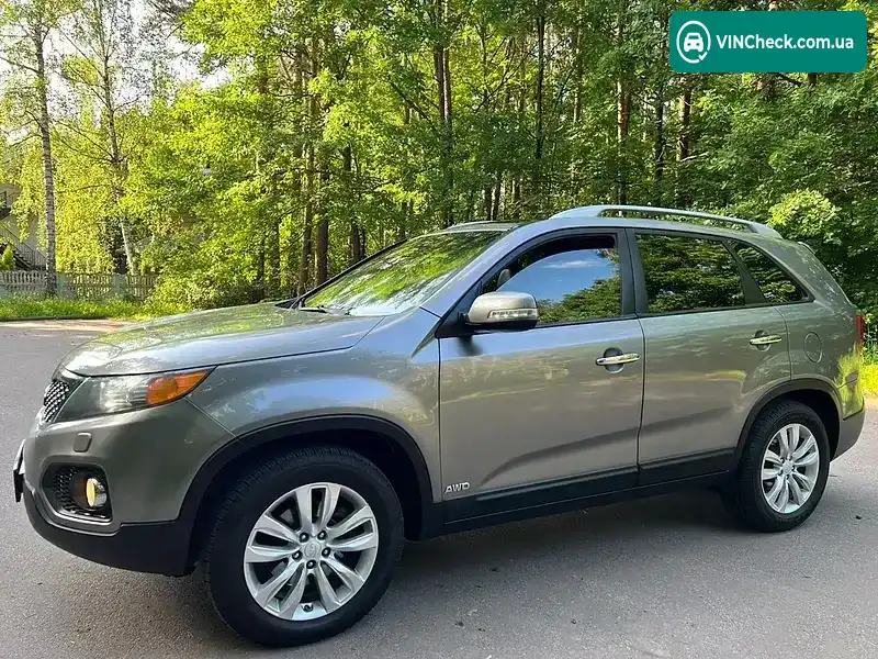 Kia Sorento 2011, фото з оголошення 1 з 21, VIN KNAKU814DA5109180
