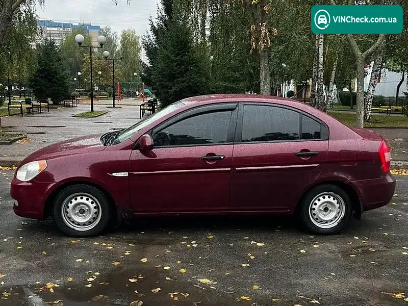 Hyundai Accent 2007, фото з оголошення 2 з 11, VIN Y6LCM41AP7L000837
