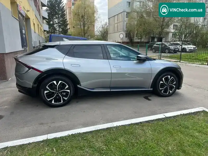 Kia EV6 2023, фото з оголошення 2 з 21, VIN KNDC34LA8P5150077