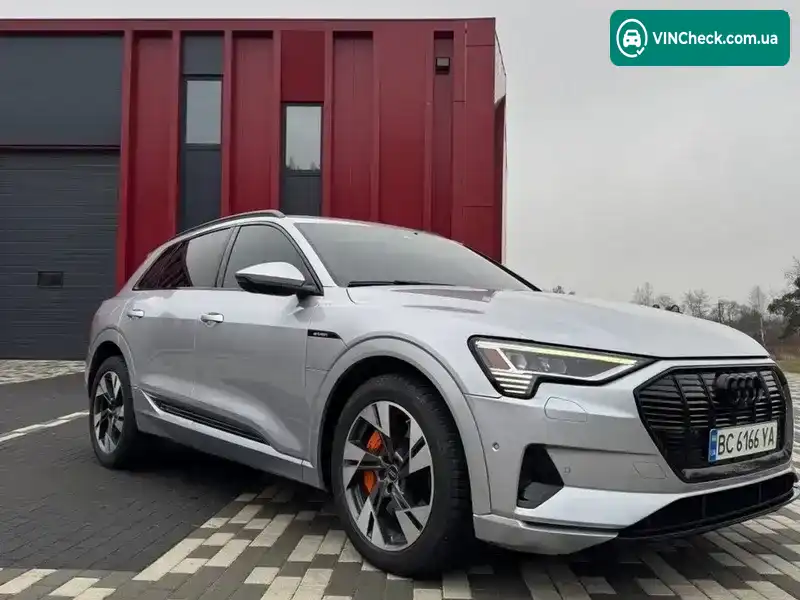 Audi e-tron 2022, фото з оголошення 2 з 16, VIN WA1AAAGE0NB030551