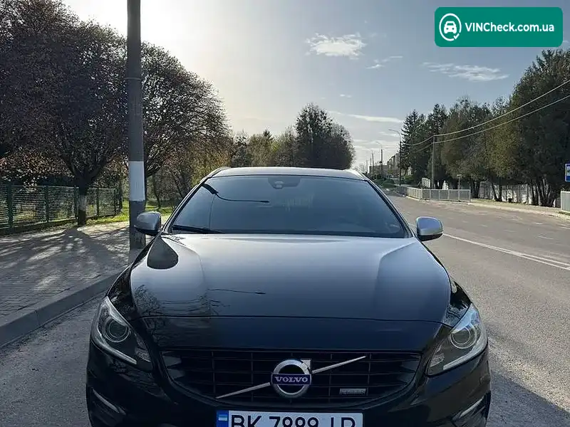 Volvo V60 2013, фото з оголошення 2 з 14, VIN YV1FW88A0E1165306