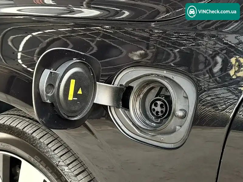 Volvo XC60 2024, фото з оголошення 2 з 20, VIN YV4H60RC0S1026249