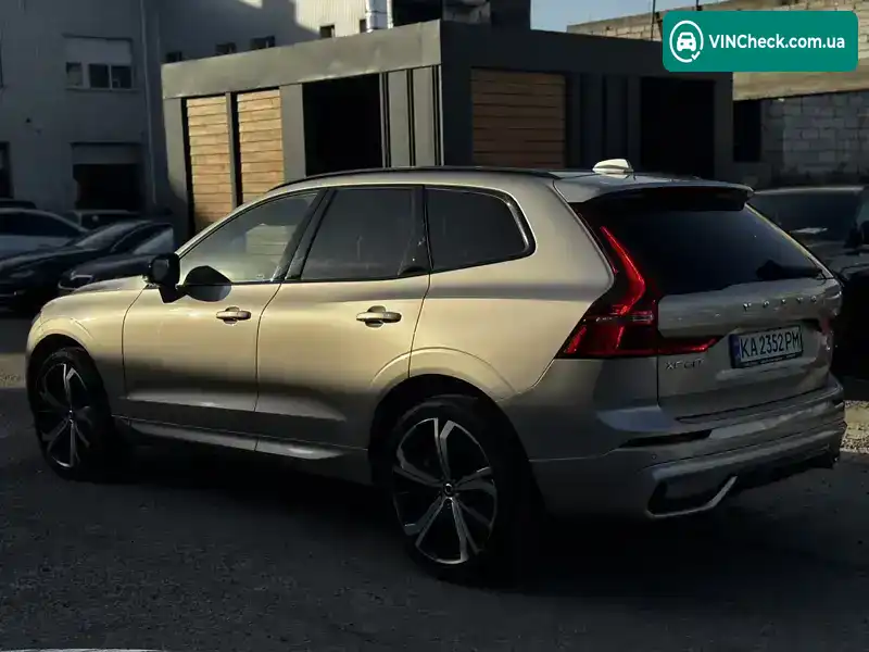 Volvo XC60 2022, фото з оголошення 2 з 21, VIN YV4062RX7P1312439