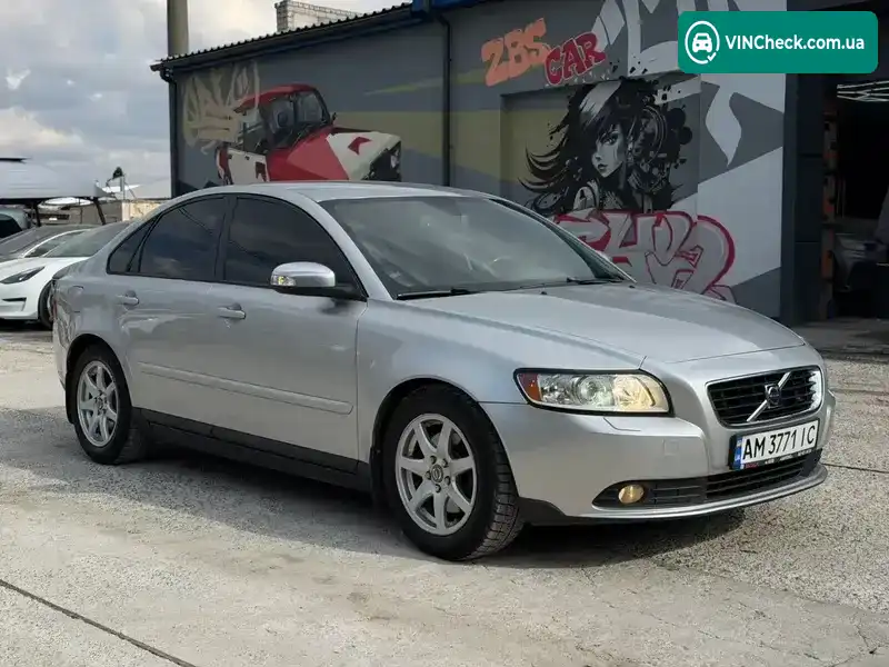 Volvo S40 2008, фото з оголошення 1 з 21, VIN YV1MS665982392111